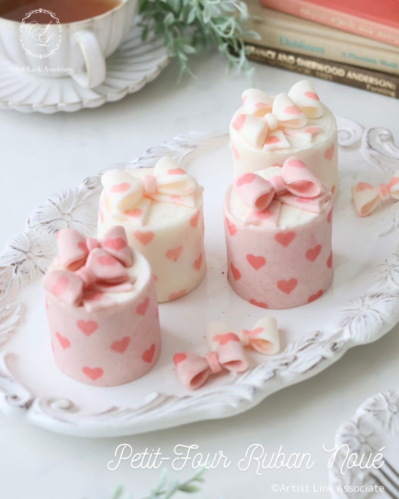 リボンプチフール