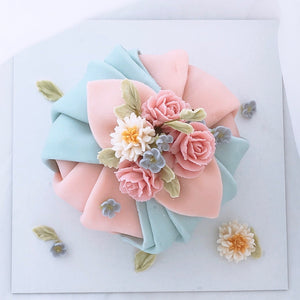 ふわふわシフォン×あんの新感覚スイーツ『花つつみ®︎』の魅力