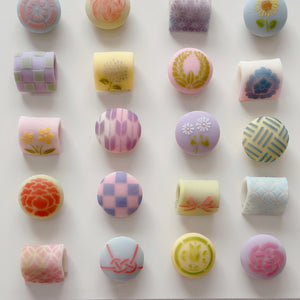 和柄ステンシル練りきり