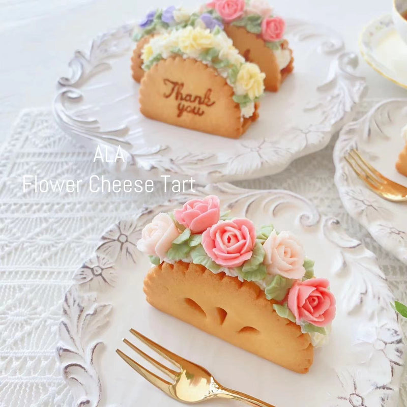 フラワーチーズタルト